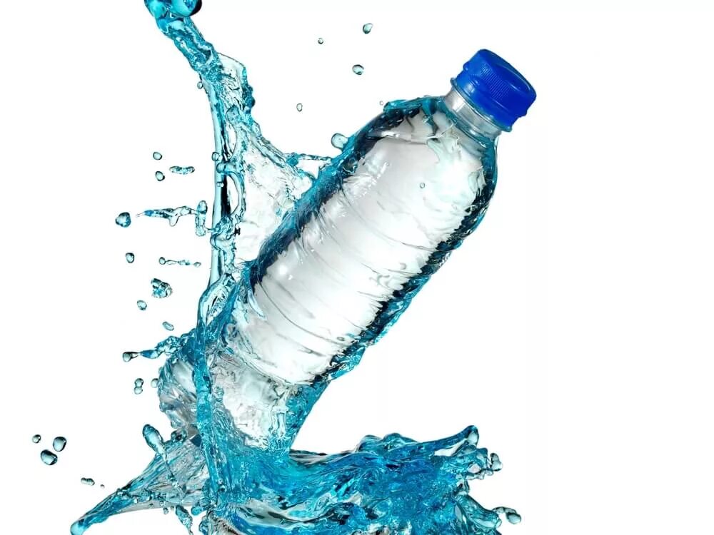Siting su. Бутылка для воды. Бутылка воды в брызгах. Бутылка воды на прозрачном фоне. Бутыль воды с брызгами.