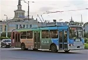 Маршрут 4 петрозаводск. Троллейбус Петрозаводск. Троллейбус Сампо Петрозаводск и. Троллейбус 283 в Петрозаводске. Новые троллейбусы в Екатеринбурге.