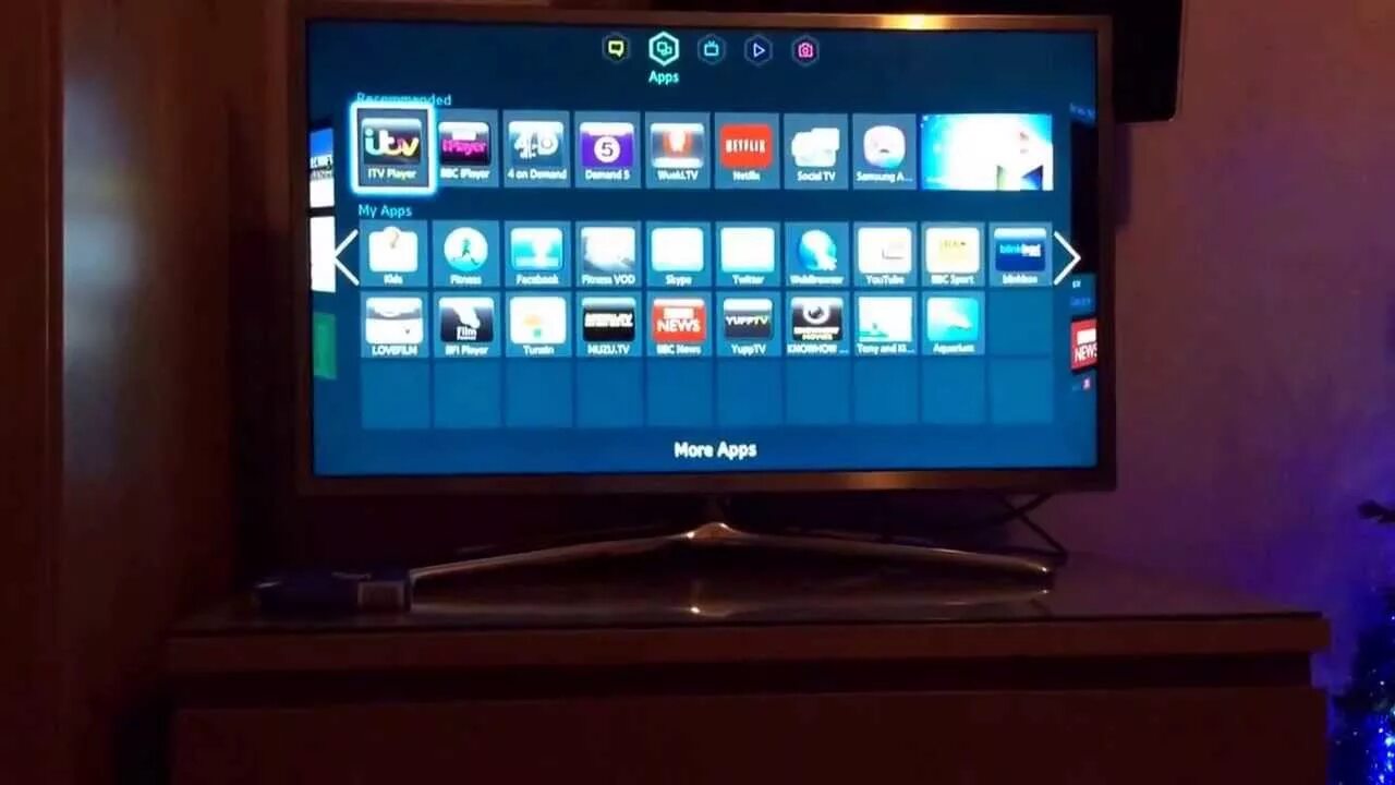 Телевизоры series 6. Samsung Smart TV 6 Series. TV Samsung 6 Series 40. Samsung LCD TV Series 6. Samsung ТВ 7.