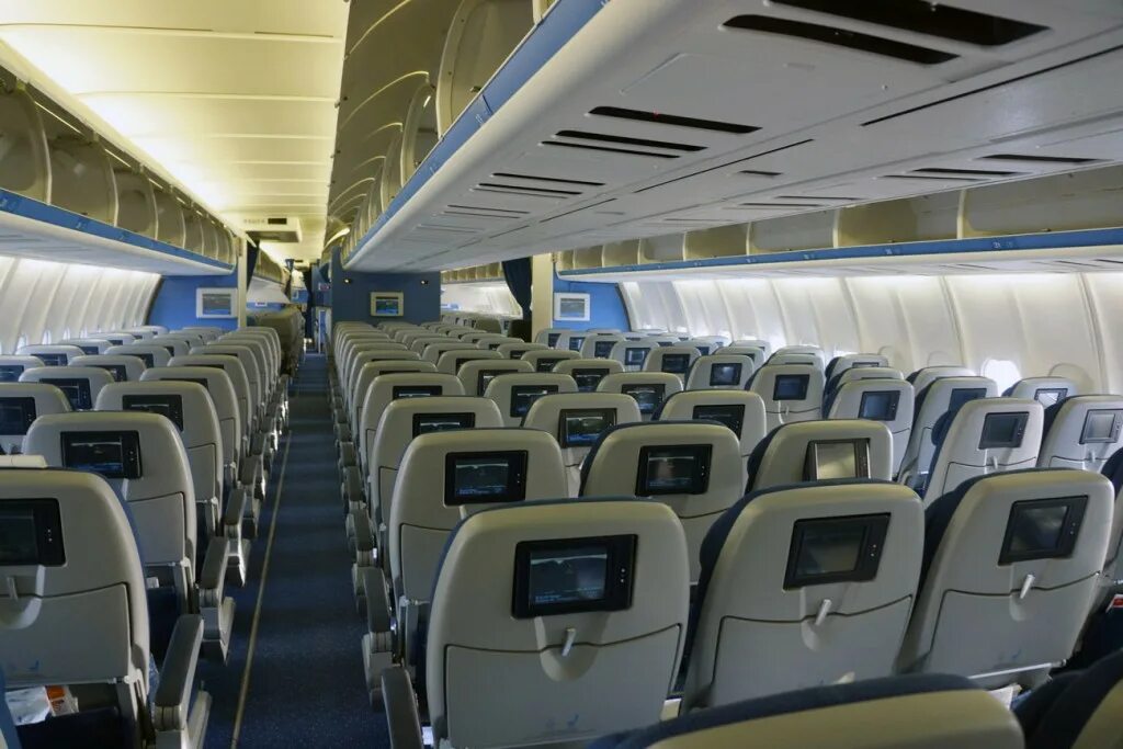 Где мд. MD-11f Cockpit. MCDONNELL Douglas MD-11 салон. Макдоннелл Дуглас мд12. MCDONNELL Douglas DC-10 салон.