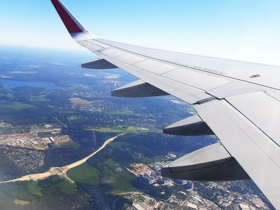 Вид из самолета турция. Вылет самолета. Мотиватор прилет в турцию. Самолет москва алания. Перелет москва анталья.