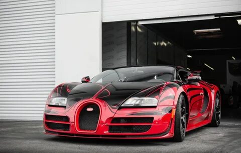 Красная bugatti