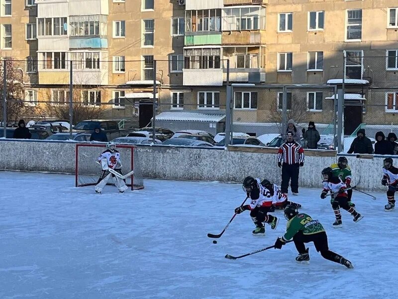 Тагилорг. Хк разведчик Нижний Тагил. Хоккеисты в Нижнем Тагиле. Детский хоккей Нижний Тагил. Хоккейный корт.