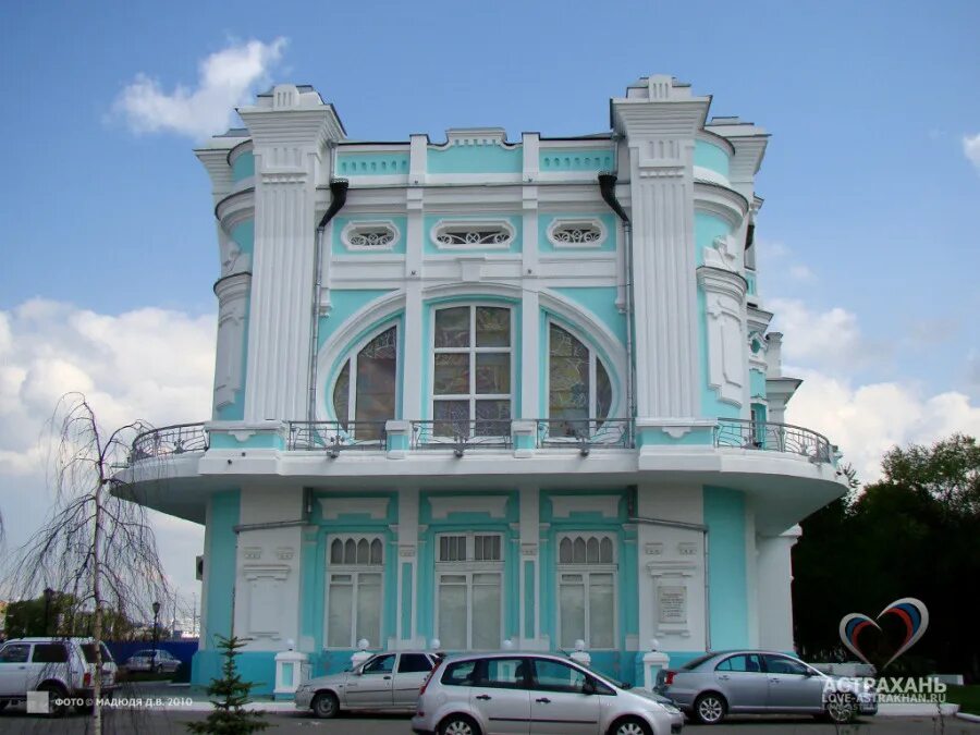 Астраханские здания