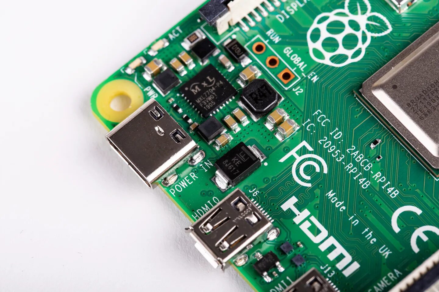 Микрокомпьютер raspberry pi. Raspberry pi 4 model b 8gb. микрокомпьютер raspberry pi 4. микрокомпьютер raspberry pi 4 model b 4gb. микрокомпьютер raspberry pi 3.