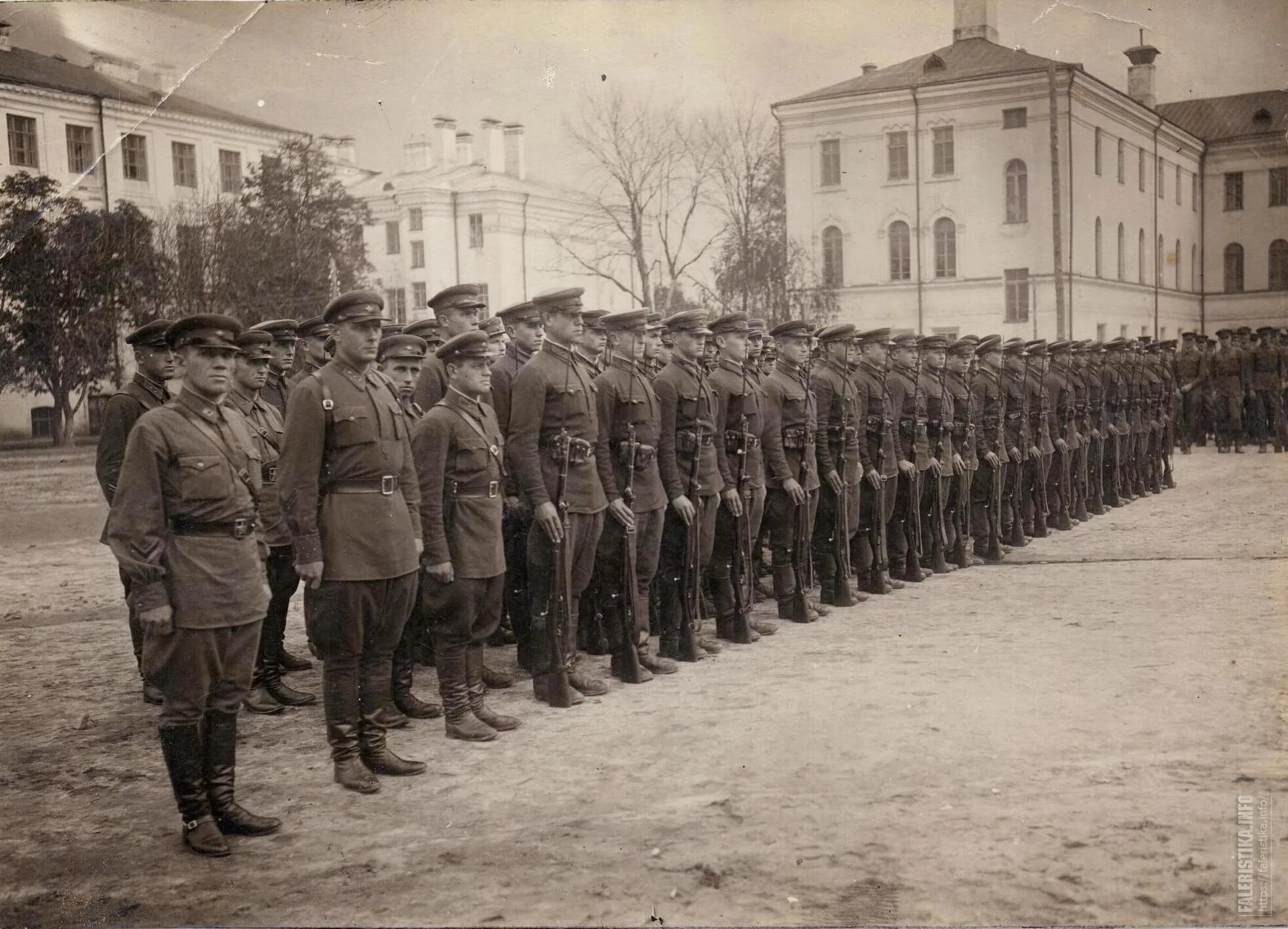 Житомирское военное пехотное училище. Житомирское пехотное училище 1941 год. 1941 Пехотное училище курсант. Смоленское пехотное училище 1941.