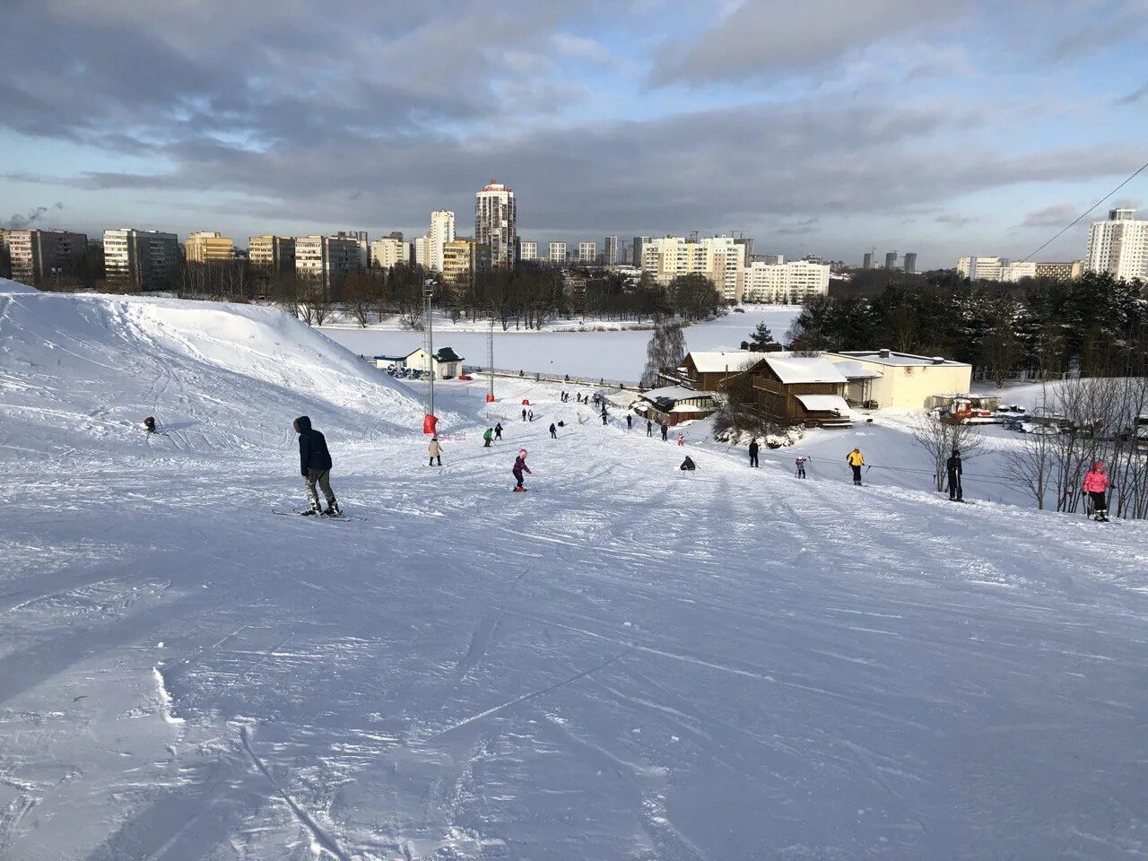 солнечная долина минск. солнечная долина минск зима. солнечная долина минск. солнечная долина горки. минск улица корженевского 45 солнечная долина.