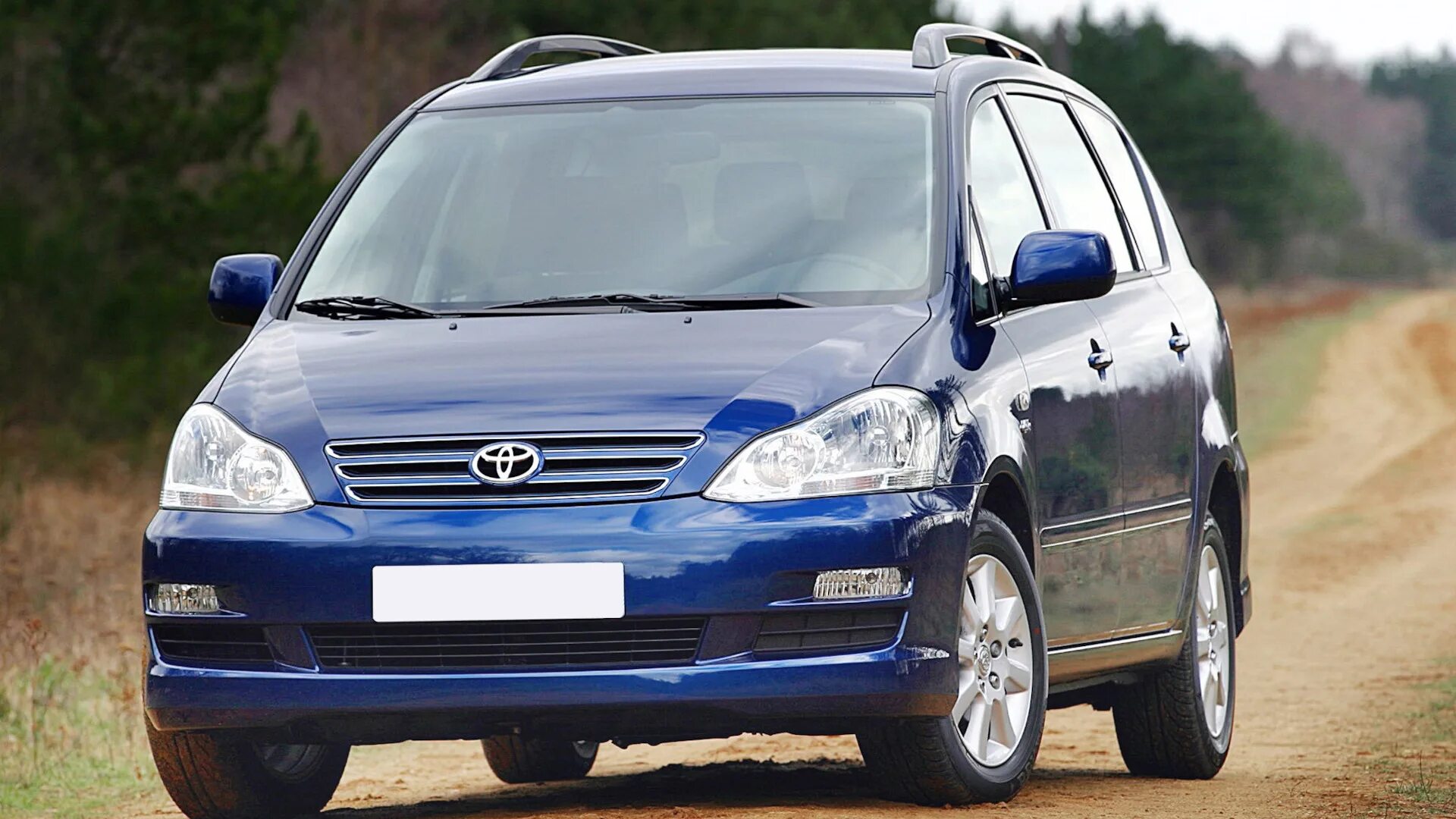Toyota avensis verso. Тойота авенсис версо 2004. Тойота авенсис версо. Тойота авенсис версо 2003. Тойота авенсис версо 2003.