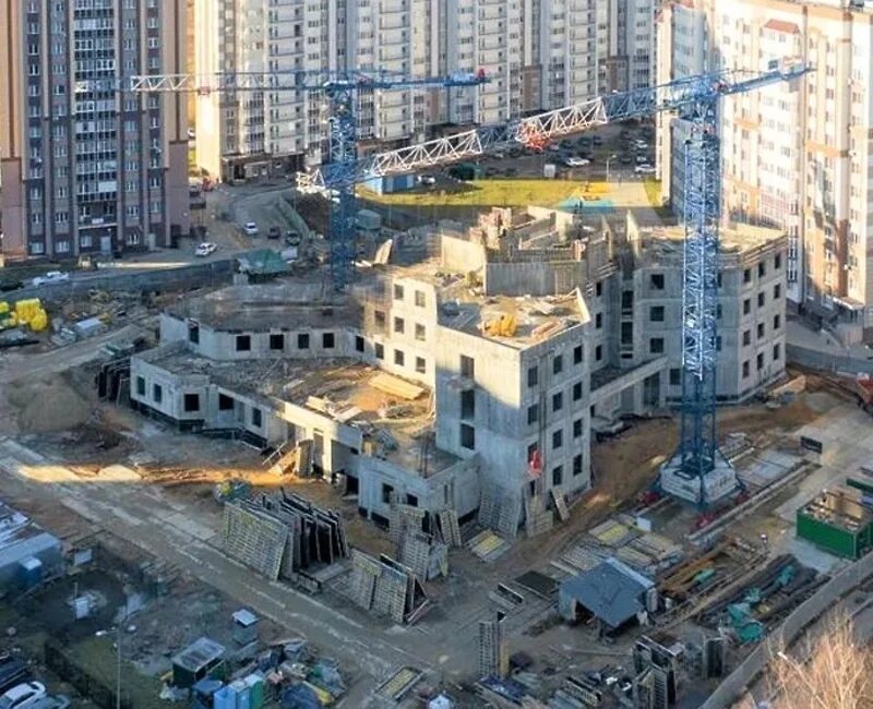 Мособлстройтрест 11 домодедово. Микрорайон юг-2. Микрорайон южный. Новая школа в южном тверь. Строительство микрорайон южный.