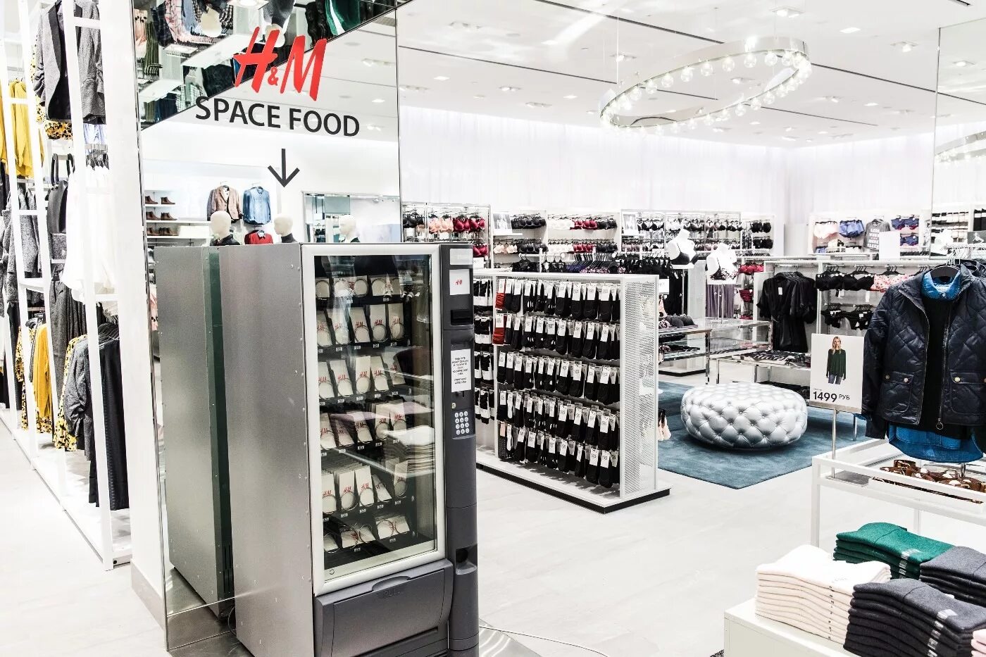 лейхтенбергского. Hm невский проспект. вид казанского собора в 1821. н м в питере. дом герцога лейхтенбергского на большой зеленина.