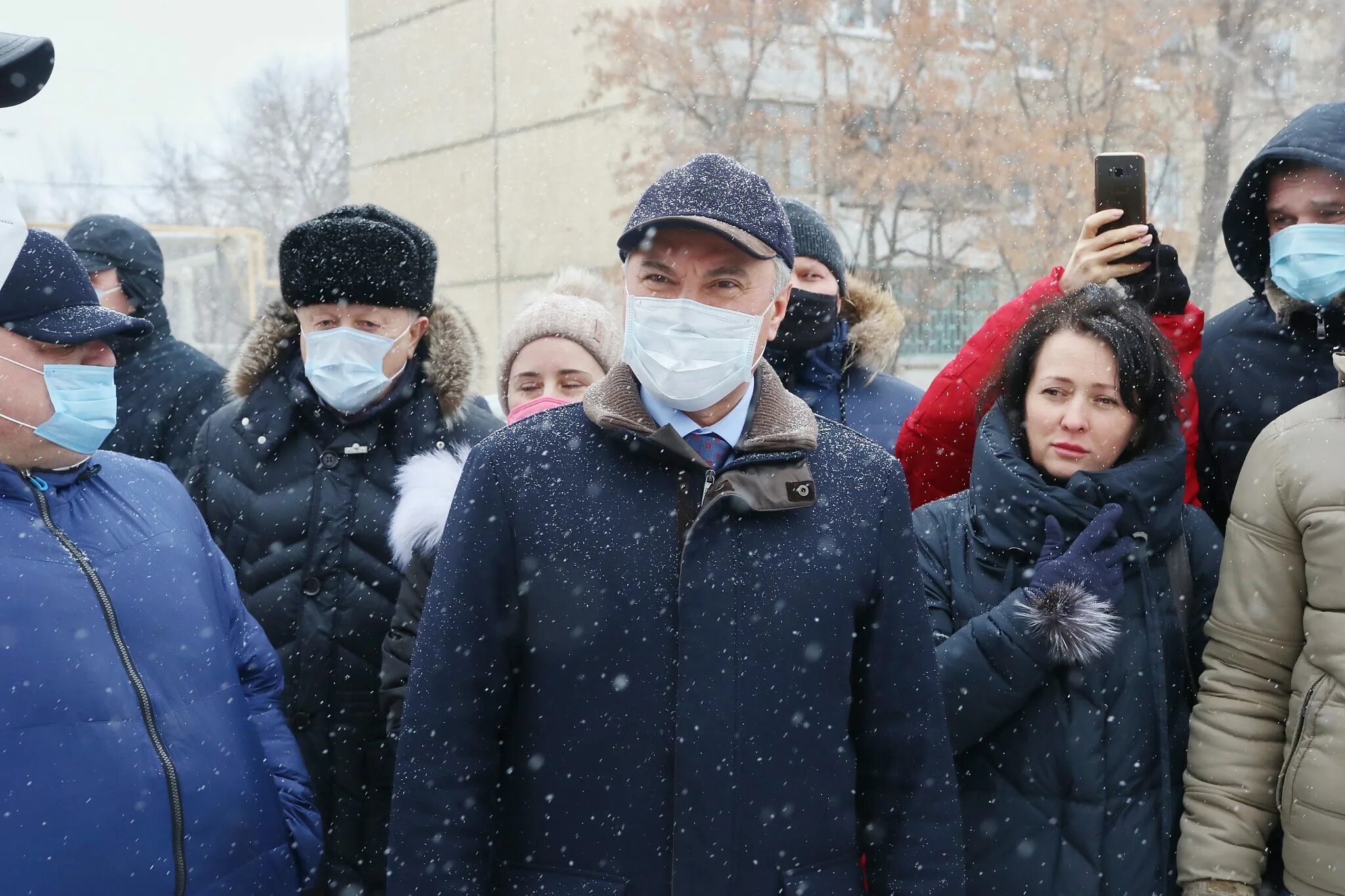 Микрорайон звезда саратов. Мкр звезда Саратов. Володин в микрорайоне звезда фото.