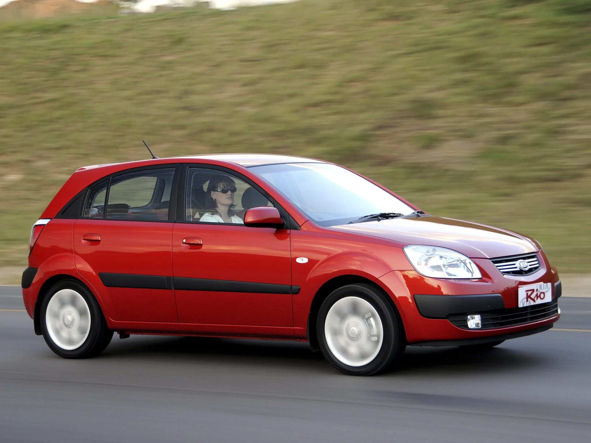 Kia Rio 2005. Kia Rio 2005 хэтчбек. Kia Rio II хэтчбек (2005-2011). Кия Рио хэтчбек 2005.