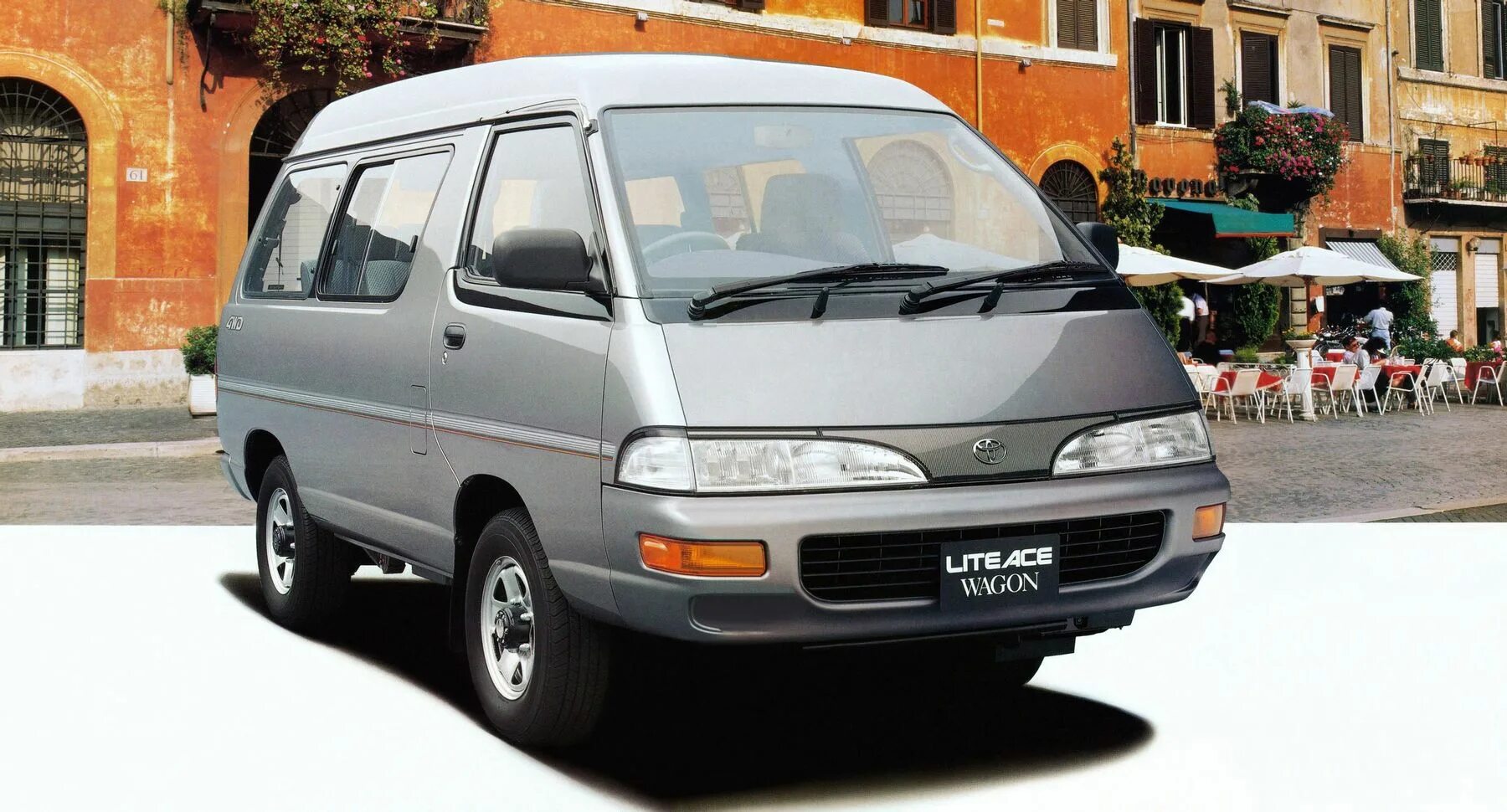 Авто таун айс. Toyota Lite Ace. Toyota Lite Ace 1992. Toyota Lite Ace 1993. Toyota Lite Ace 4wd.