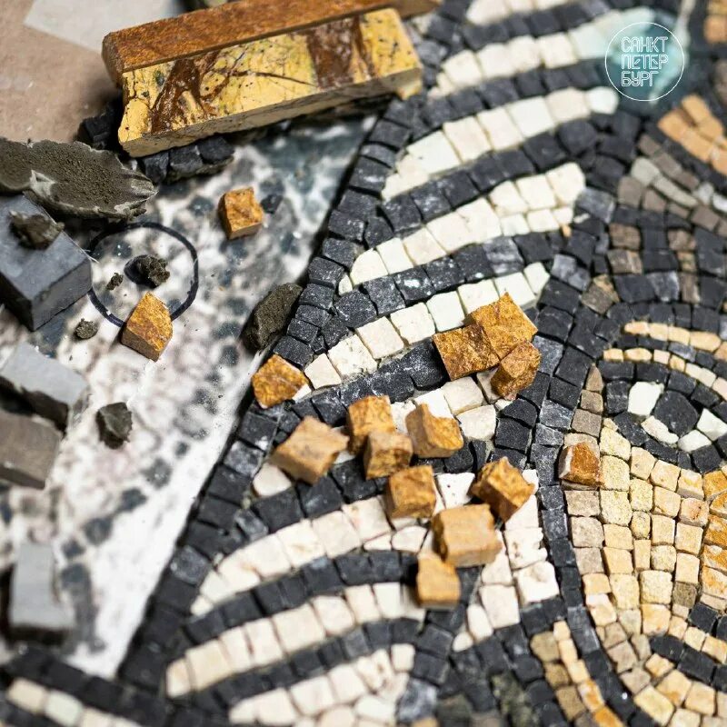 выставка мозаики. выставка мозаики. римская мозаика гранат. выставка мозаики в санкт петербурге. выставка мозаики в санкт петербурге.