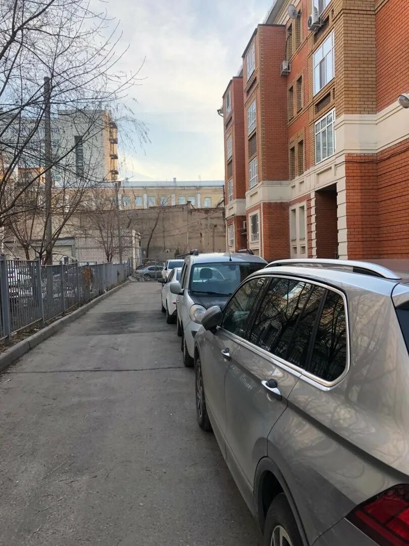 Ул парижской коммуны 19 казань. Магазин алтын в казани. Казань улица парижской коммуны 19 на карте. Ул парижской коммуны 19. Казань ул коммуна 19.