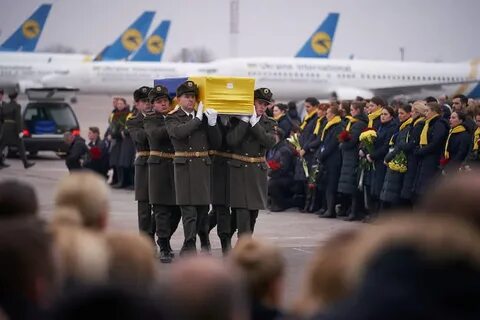 Самолет с украинцами