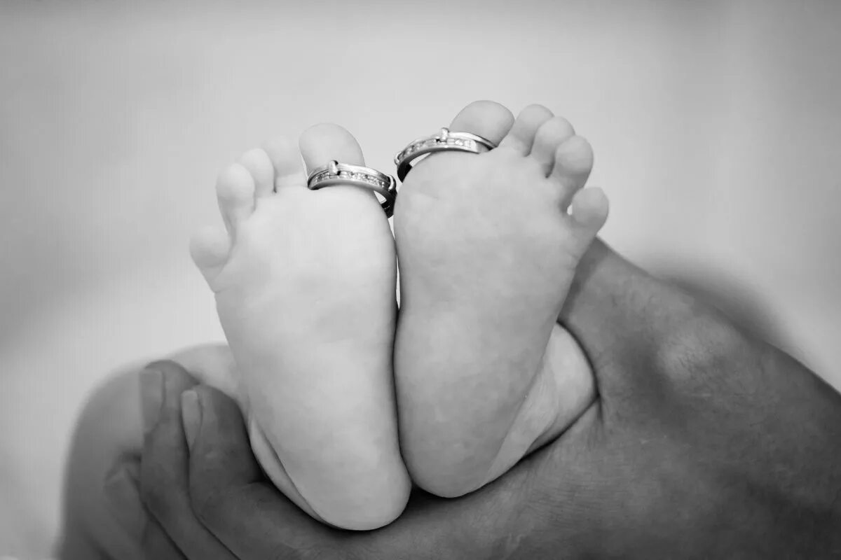 фото любимые пяточки. массаж стопы. массаж стопы ног. массаж стопы. массаж ног.