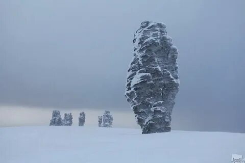 Пупы камни