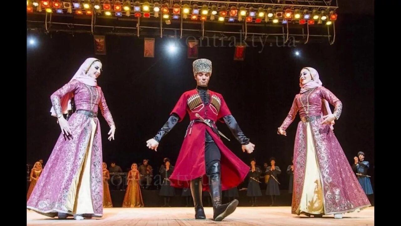 Седа хайтаева. Моды на майнкрафт. Ингуши и дагестанцы. Мод на вайнах. Чеченский государственный ансамбль танца вайнах.