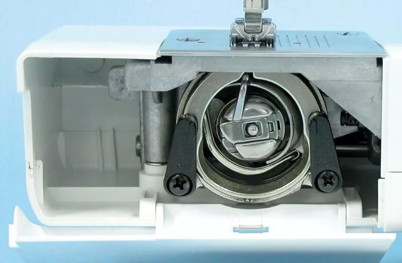 горизонтальный ротационный челнок. 2. челнок для швейной машины seiko 9000b4 ii. вертикальный вращающийся челнок двойного обегания. швейная машина pfaff select 2.