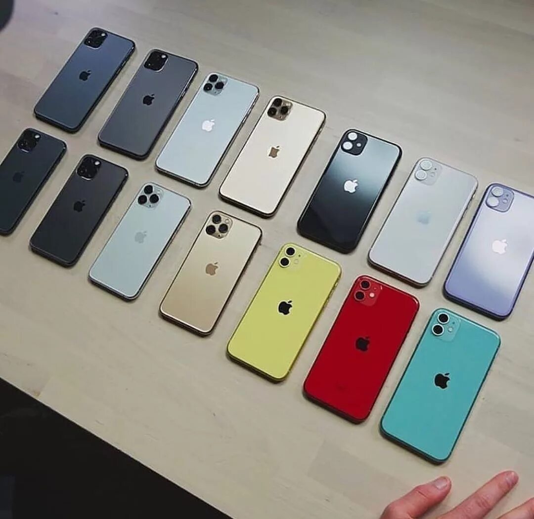 Айфон 15 цвета в живую. Iphone 11 color. iphone 11 colors. айфон 11 цвета. iphone 11 цвета корпуса.