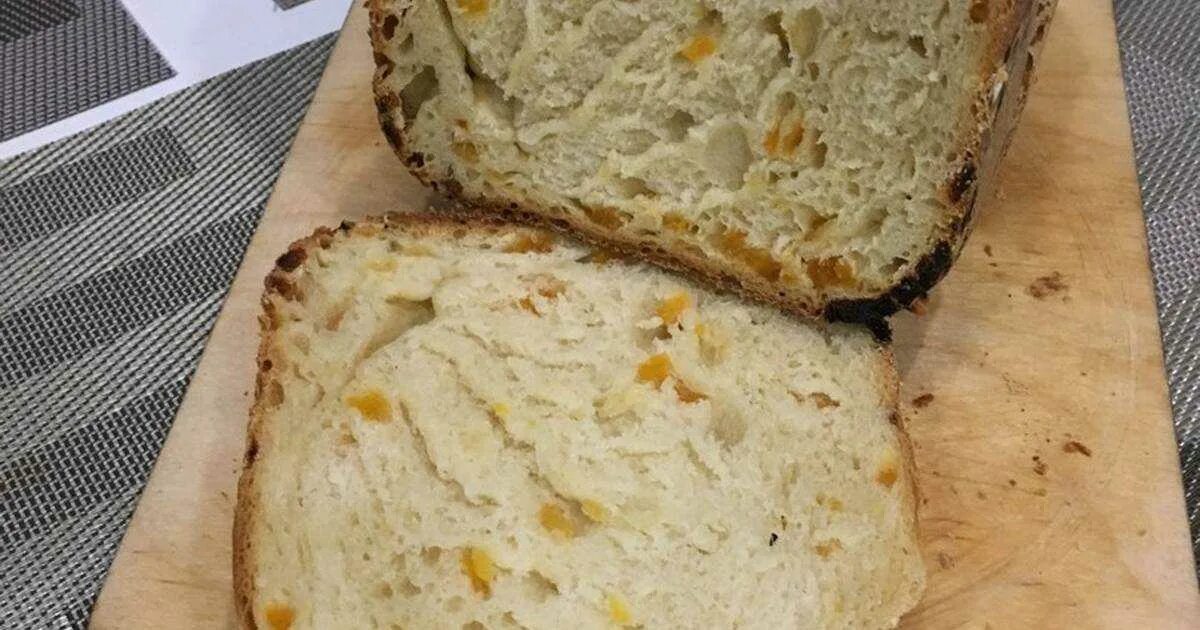 Сырой хлеб в хлебопечке. Хлеб в хлебопечке. вкусный хлеб в хлебопечке. хлеб из хлебопечки. домашний хлеб в духовке курагой.