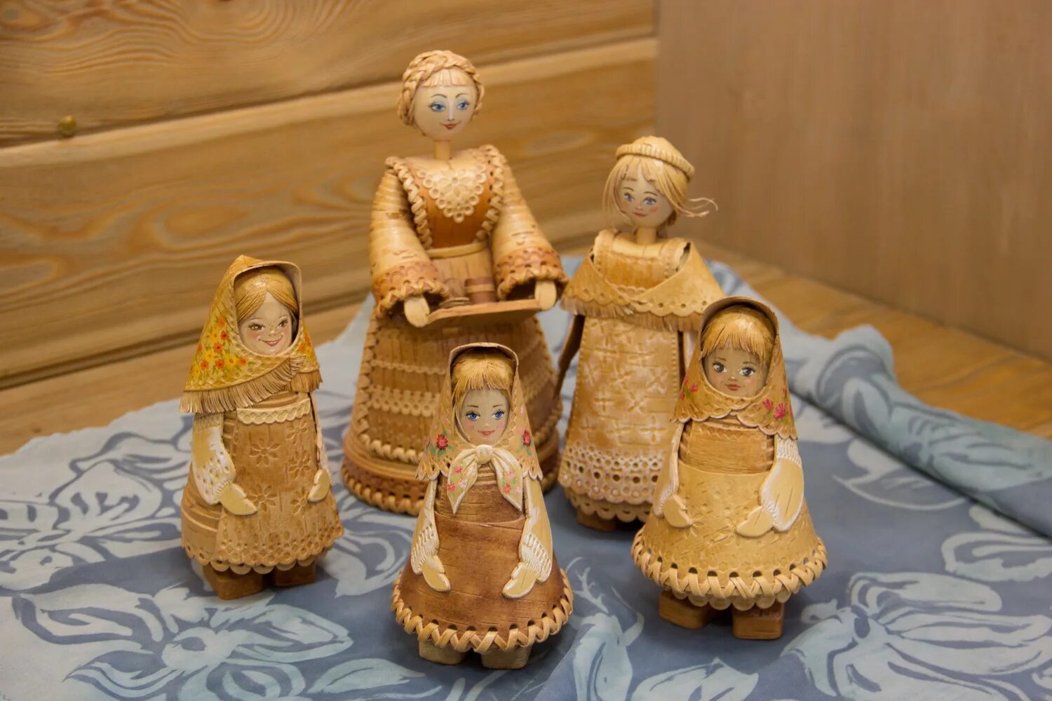 народные промыслы люберцы. народные промыслы люберцы. народные промыслы подмосковья. народно прикладное искусство. семеновская хохломская роспись.