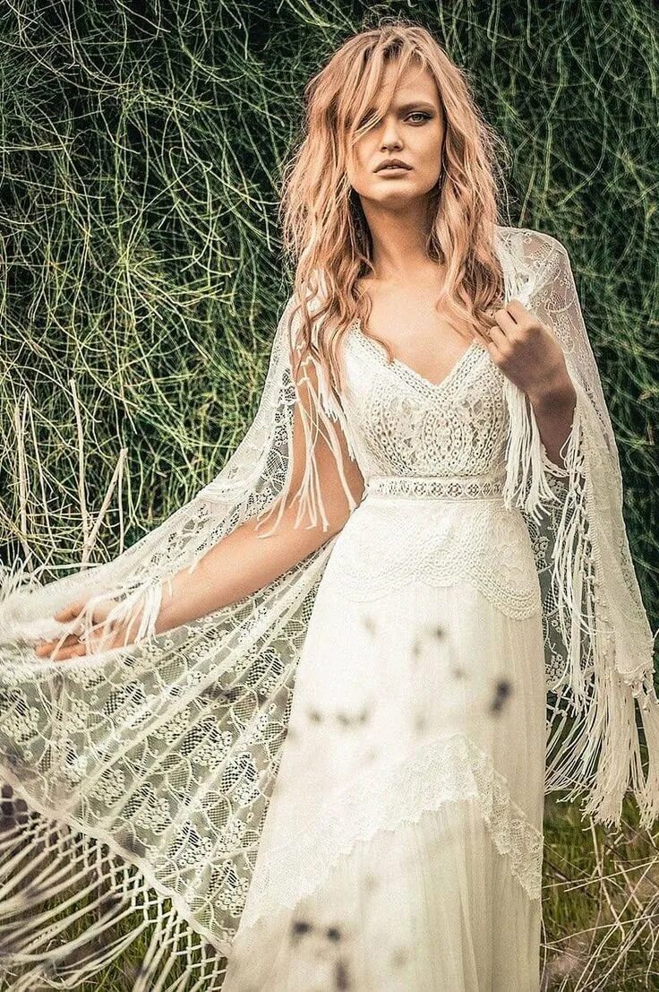 Платья бохо мода 2021-2022. Платья в стиле бохо 2023. Платье бохо 2022. Вязаные вещи в стиле бохо. Стиль бохо 2022-2023.