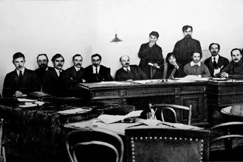 Первая глава советского правительства