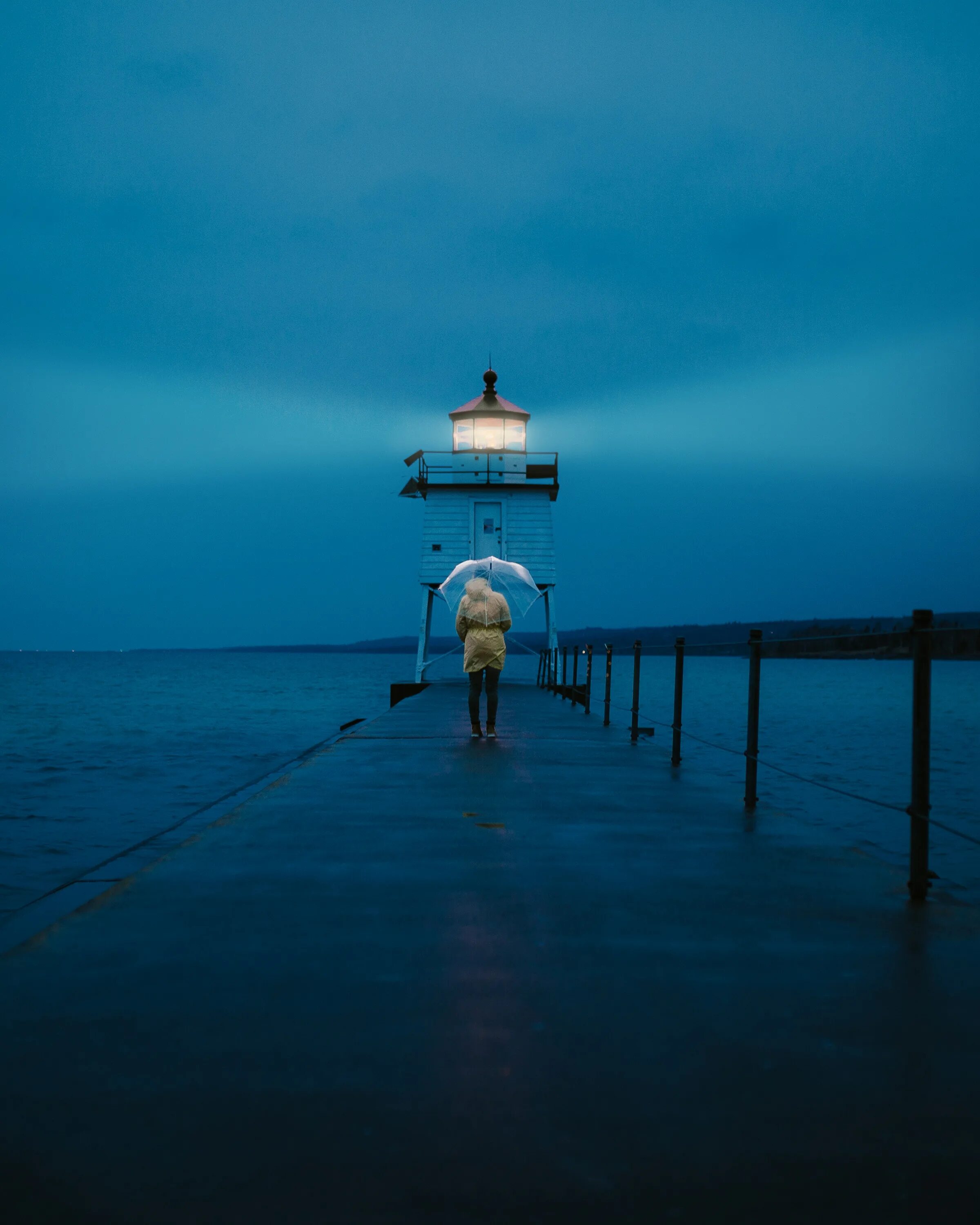 Высказывания про маяки. Загадка ночь темна. Ночь темна уж солнца нет чтобы ночь пришла без бед. Люди маяки. Нужен людям маячок.