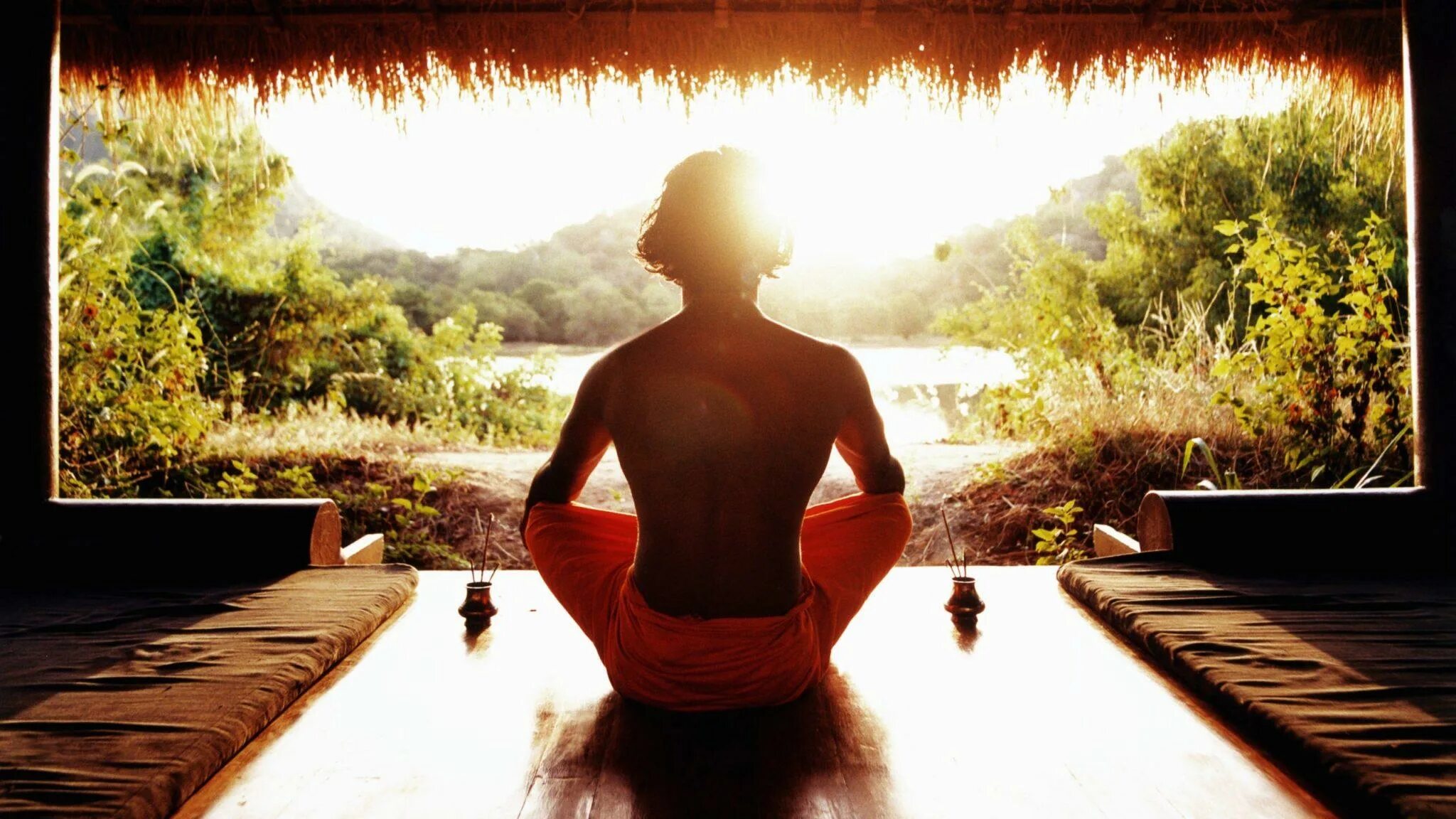 Йога медитация. Природа умиротворение и спокойствие. Медитация на природе. Йога спокойствие. Музыка для медитации шри