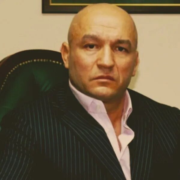 Минц сбежал. Феликс афк. Бизнесмен меценат. Феликс евтушенко. Зимин дмитрий федорович.