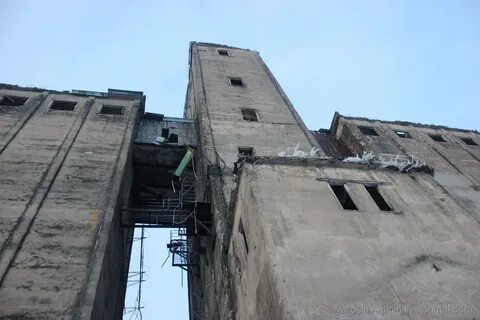 В одном элеваторе в 2 раза