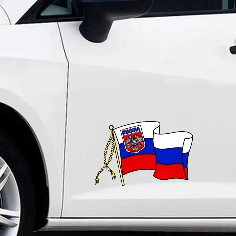 Наклейки Россия на автомобиль. Флаг на машине. Флажки автомобильные. Наклейка российский флаг на машину.