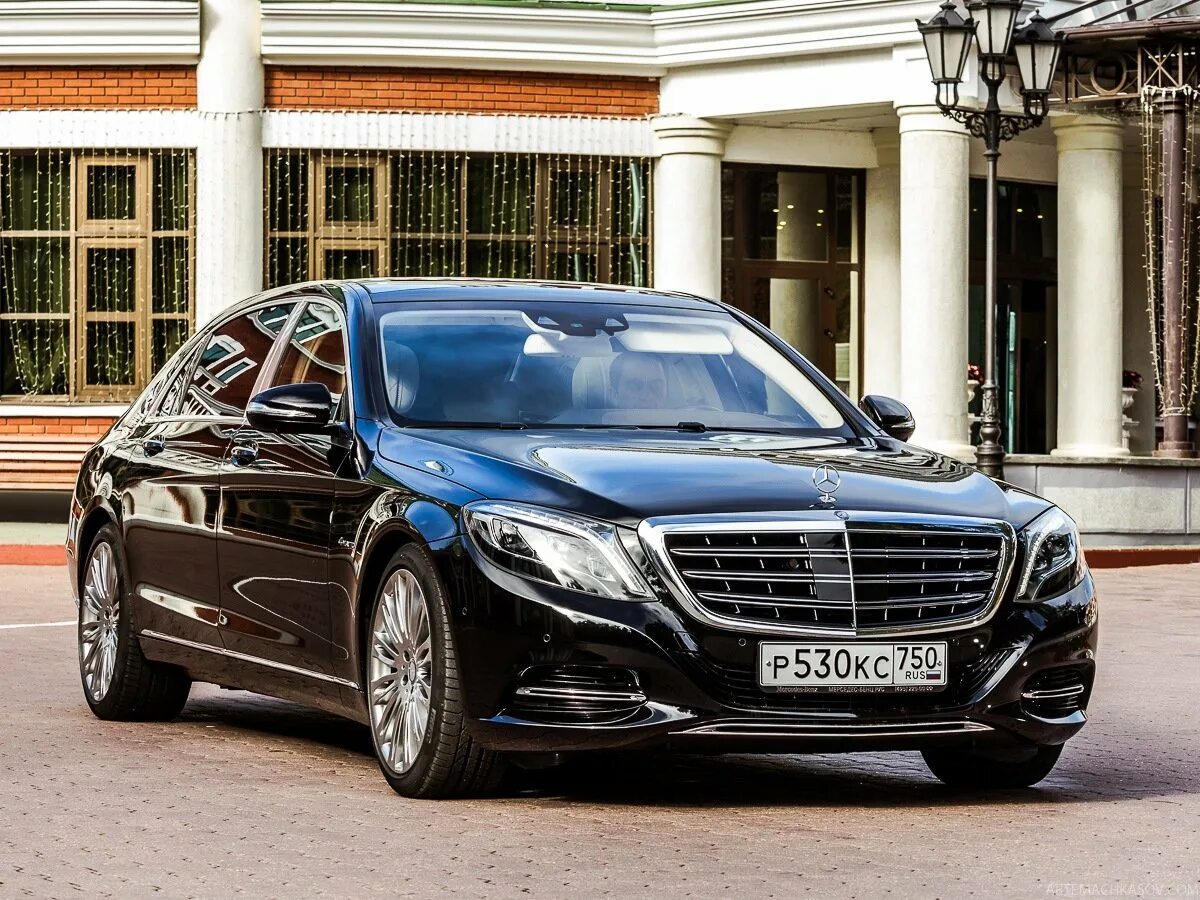 Машина ммм. Mercedes Benz Maybach. Мерседес Майбах s400. Мерседес Майбах 600. Мерседес 222 Майбах.