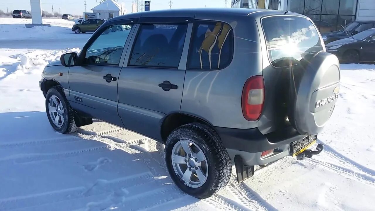 Купить шевроле в саратовской области. 2007 Нива Шевроле 2007. Chevrolet Niva Niva 2007. Нива Шевроле Сириус. Нива Шевроле 2007 г цвет Дельфин.