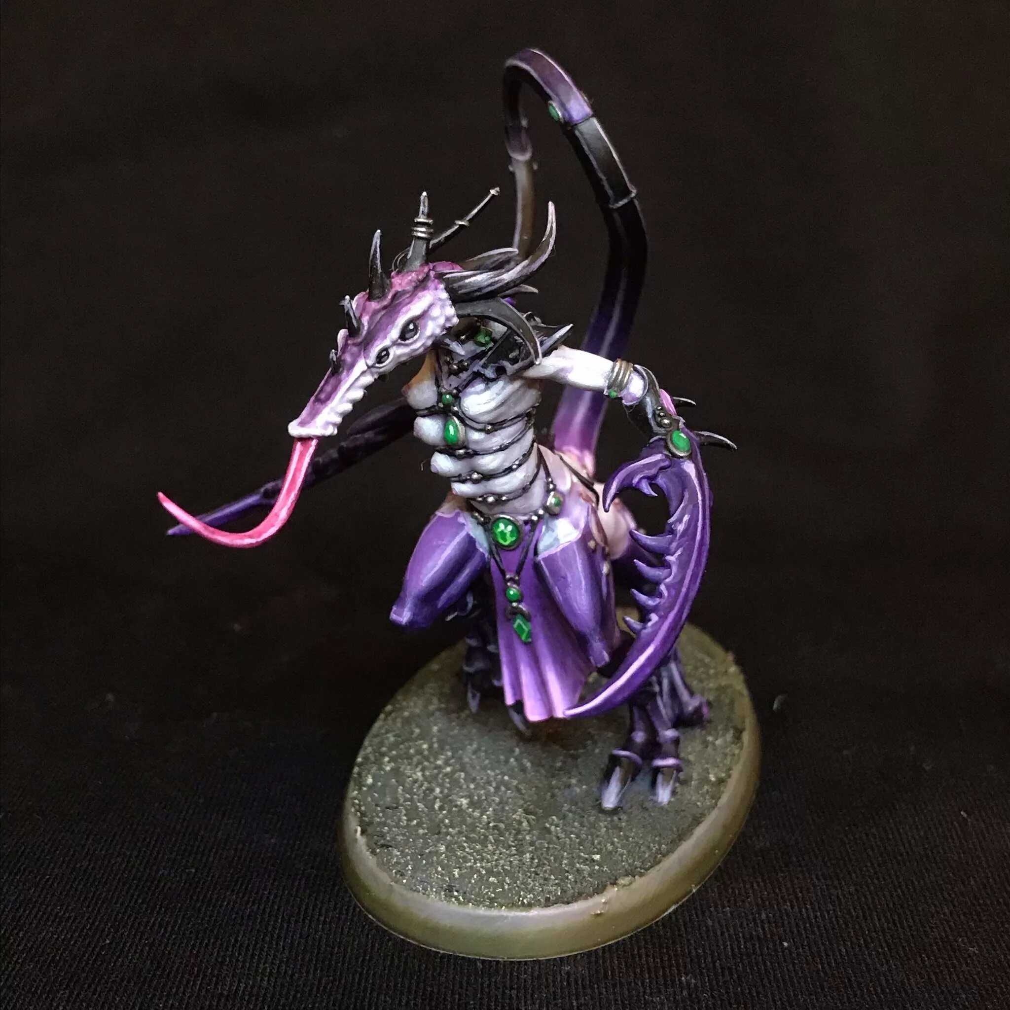 слаанеш вархаммер арт. слаанеш вархаммер. вархаммер демоны слаанеш. вархаммер 40к слаанеш. чемпион слаанеша warhammer fantasy.