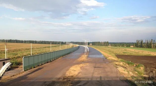 Дороги черноземья. Новая Усмань дорога. Платная дорога в Рогачевке Воронежской области. Рогачевка Новоусманского района Воронежской области. Мост в Рогачевке Воронежской.