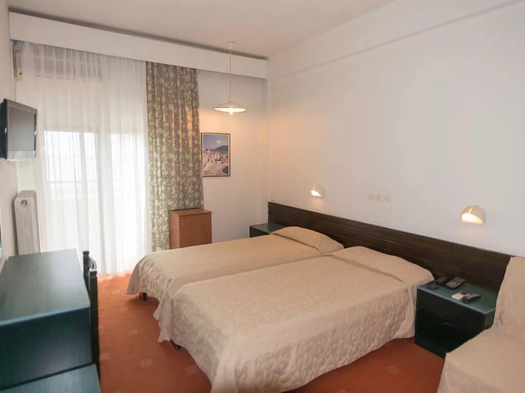 Crystal plaza 2* отель. Plaza hotel 2. Кристалл плаза отель шарджа 2. Crystal plaza hotel 2*. Plaza hotel 2.