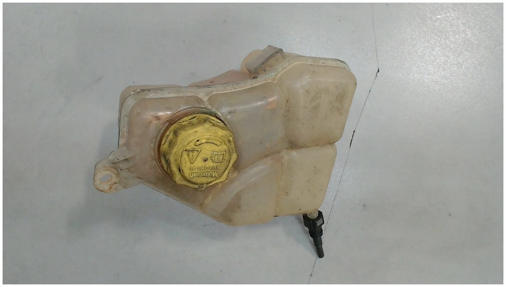 бачок форд фиеста. 3. расширительный бачок ford fusion. расширительный бачок форд фиеста 2007 1. расширительный бачок форд фиеста 2006 артикул.