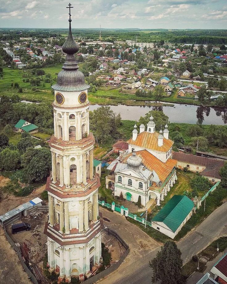 Погода лежнево ивановской неделю. Колокольня Лежнево. Лежнево Ивановская область. Поселок Лежнево Ивановской области. Лежнево храм.