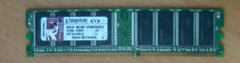 Ddr4 256. Kingston kvr400x64c3a/256 DDR 3. Ddr2 Kingston Genuine kvr400x64c3a. Kvr400x64c3a/256 характеристики. Kingston eb2451b5.