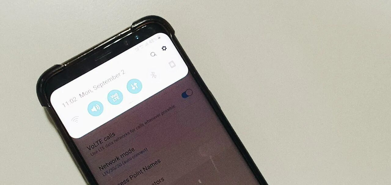 Появился значок volte. Vo lte1. Vo lte1 Samsung что. Volte самсунг s8. Значок volte.