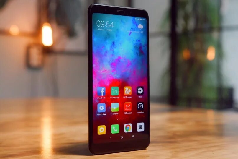 Какой редми лучше купить в 2024. Xiaomi Redmi 5 Plus. Сяоми 15 про смартфон. Xiaomi Redmi 5. Смартфон Redmi MIUI.