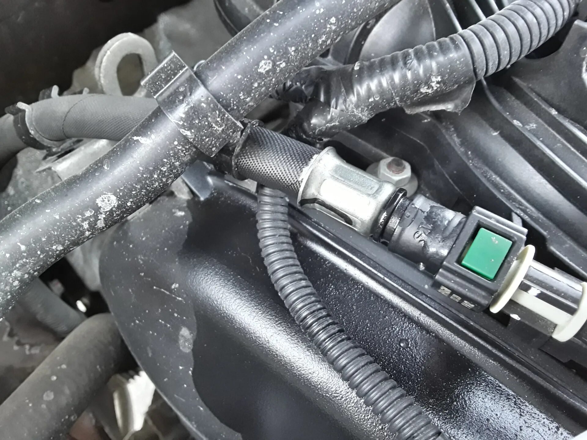 Штуцер топливный быстросъемный форд фокус 1. Как поменять топливный быстросъем. Быстросъем топливного фильтра vag. Переделка топливного фильтра на быстросъем. Chevrolet lacetti штуцер на топливной трубки к топливному фильтру.