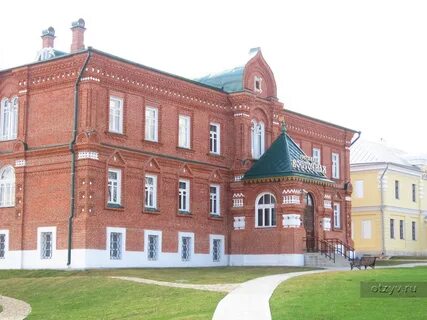 Старица гостиницы