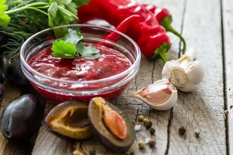 Вкусные соусы к мясу на зиму