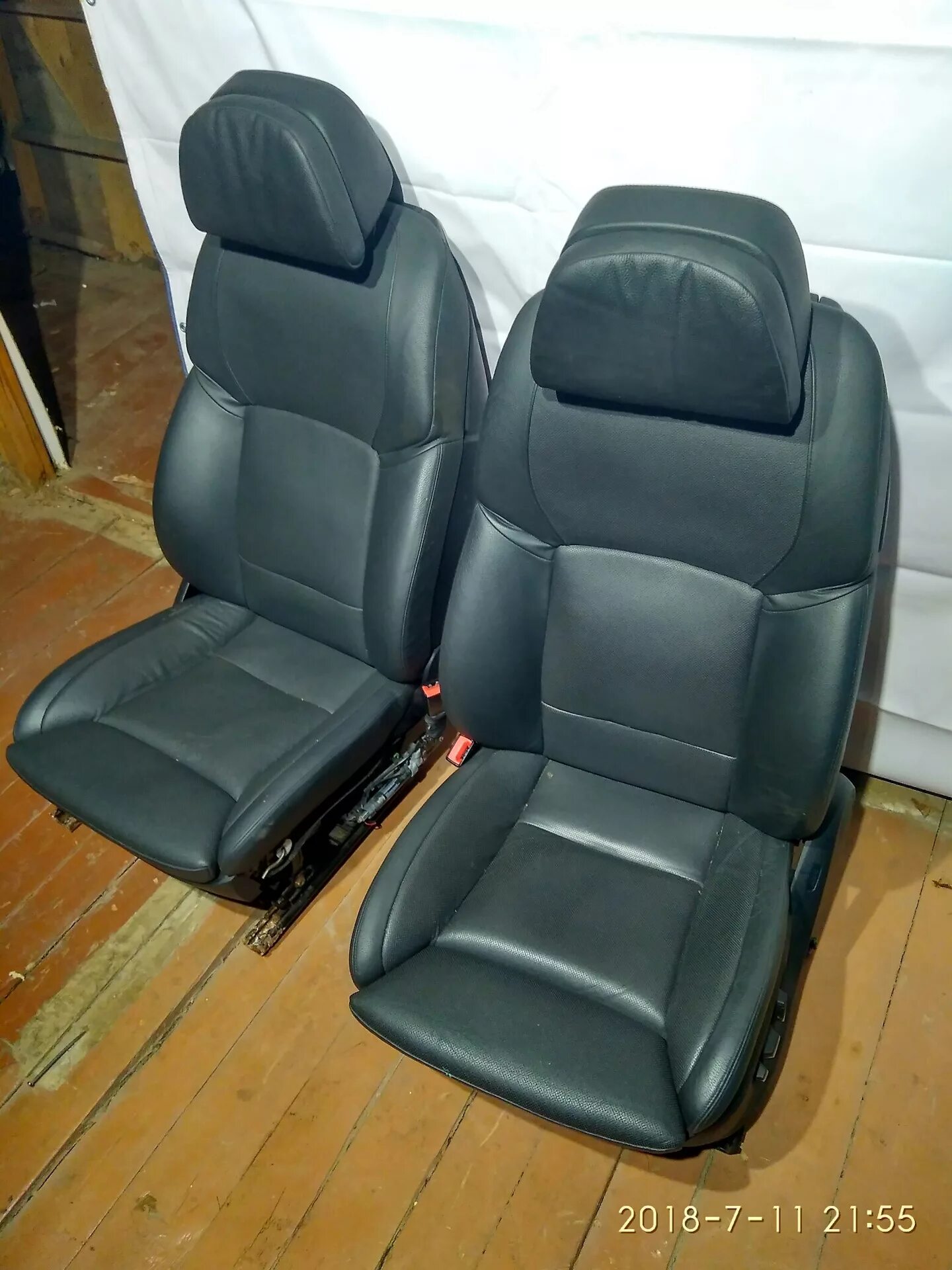 Кресло bmw f10. Передние сидения f01 bmw. Сиденье bmw e92 sport. E60 сиденье bmw 7. Сиденья от бмв е46.
