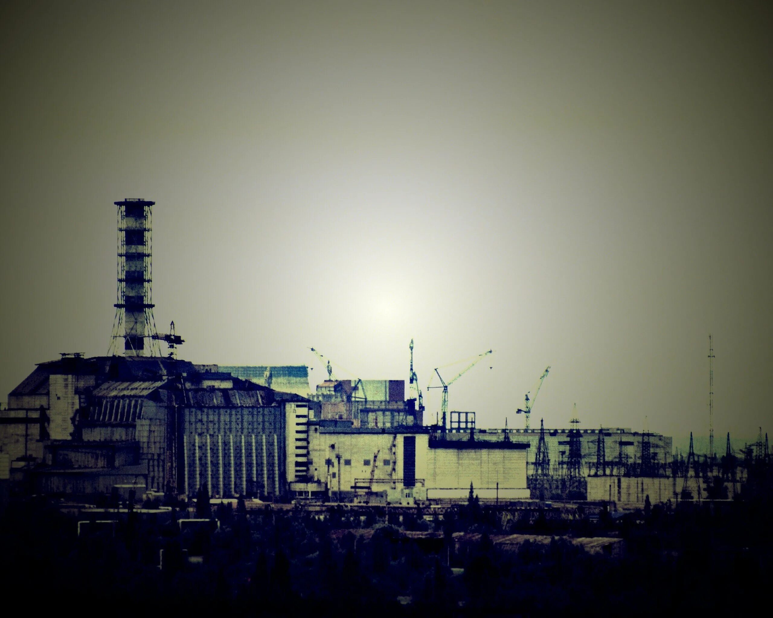 Припять атомная станция. Припять ЧАЭС сталкер. Сталкер 4 энергоблок. Фон Чернобыль ЧАЭС.
