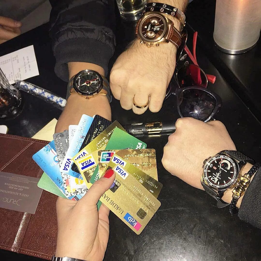 развлечения золотой молодежи. богатый мажор. мажоры. развлечение золотой молодежи. развлечение золотой молодежи.